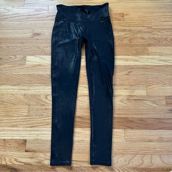 Spanx Faux Leather Legging Black Sz MP - Picture 4 of 9